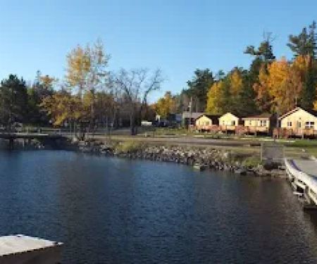 Voyageurs Sunrise Resort & Campground