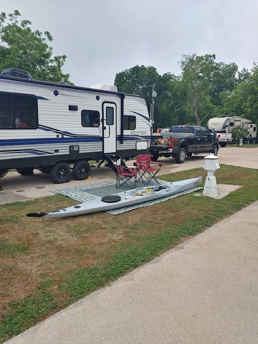 River Haven RV Resort Picture 2