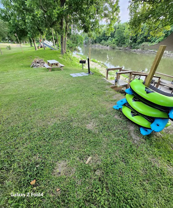 The Guadalupe at Cuero RV Park Picture 6