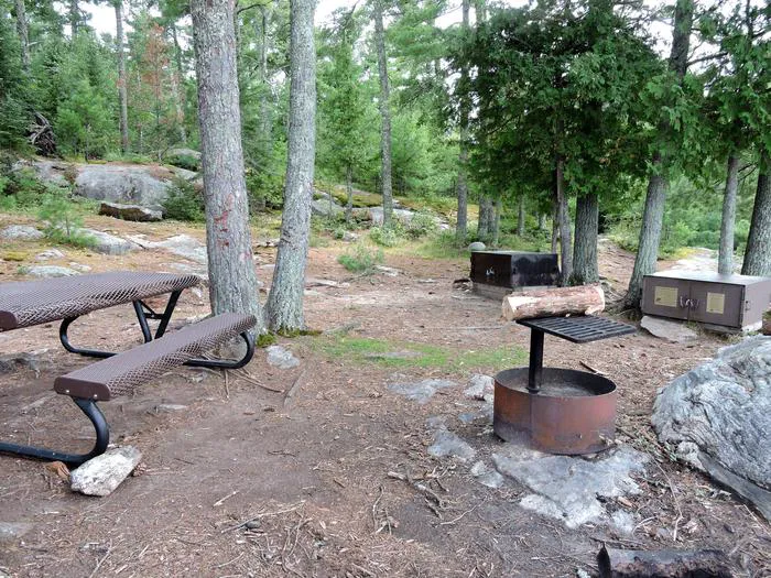 Sphunge Island West K53 Campsite Picture 2
