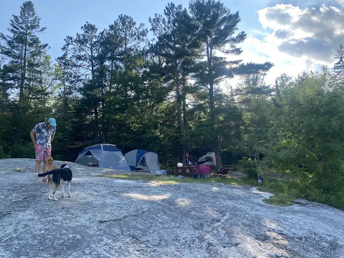 Moxie Island Picture 7