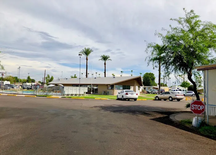 Triple T Mobile Home Park Picture 2