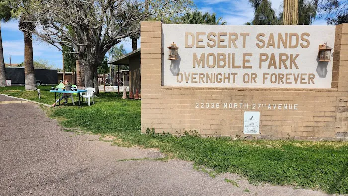 Desert Sands RV Park Picture 9