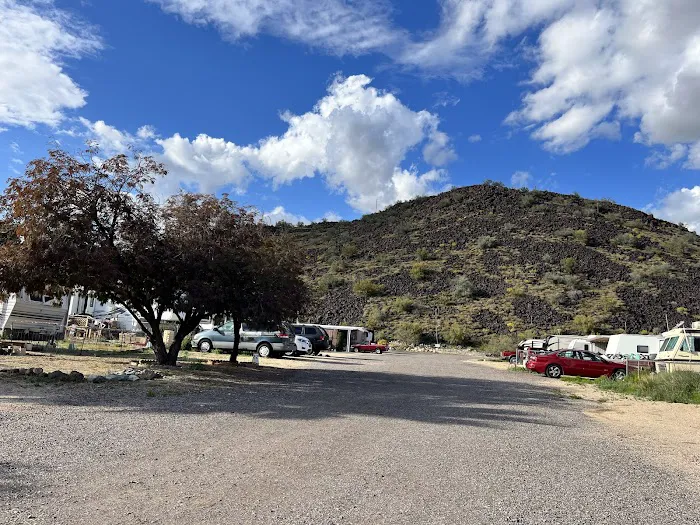 Magnolia RV Park Picture 3