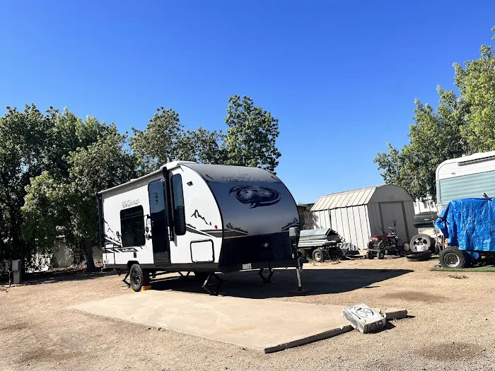 Magnolia RV Park Picture 4
