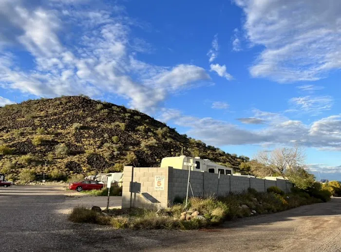 Magnolia RV Park Picture 6