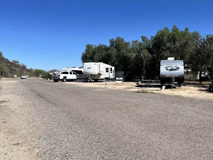 Magnolia RV Park Picture 8