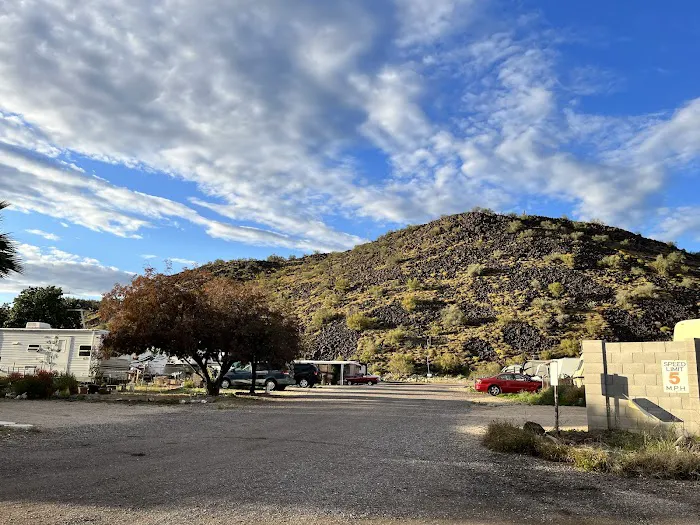 Magnolia RV Park Picture 10