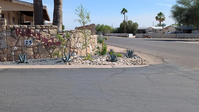 Valley Palms Mobile Home Park Picture 4