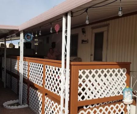 Dana's Trailer Ranch 55+