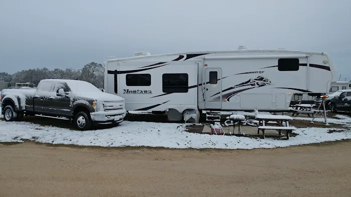 Outback RV Campground Picture 5