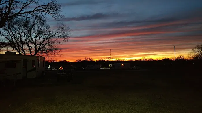 Outback RV Campground Picture 8