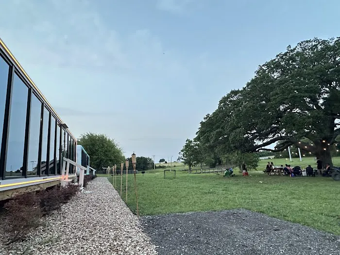 Flatonia Retreat & RV Resort Picture 6
