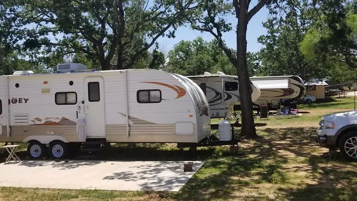 Bluebonnet Cove Casitas & RV Park Picture 5