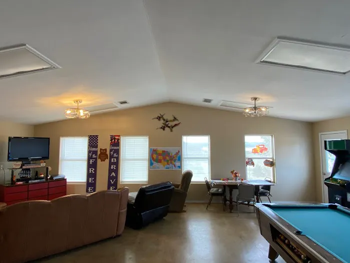 Hi-Line Lake Resort Picture 7