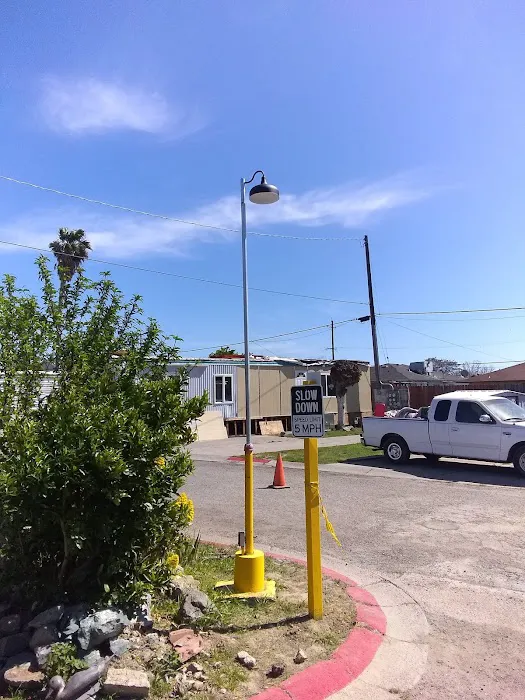 Isleton Trailer Park Picture 10
