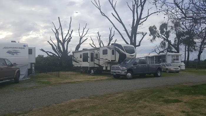 Cannery Landing RV Campground Picture 3