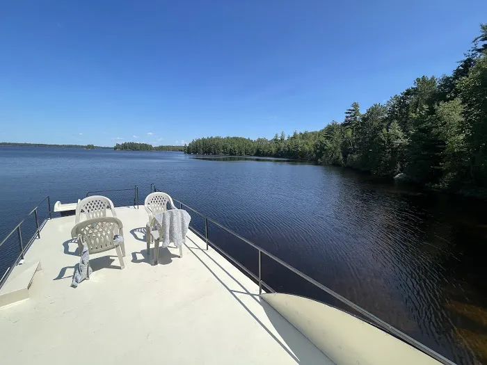 HB Randolph Bay N34 Houseboat Campsite Picture 2