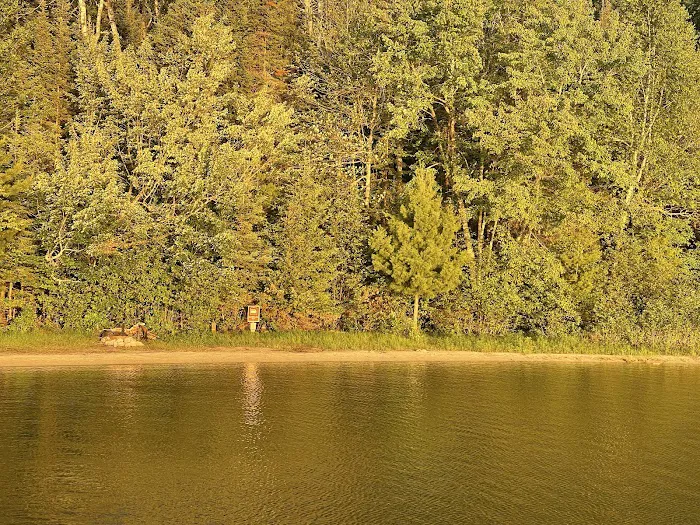HB Randolph Bay N34 Houseboat Campsite Picture 6