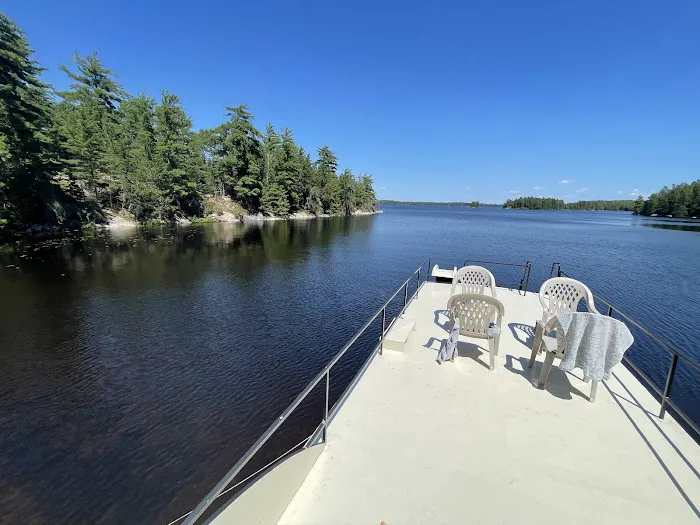 HB Randolph Bay N34 Houseboat Campsite Picture 9