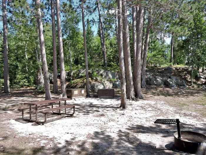 Wolf Pack East N48 Campsite Picture 6