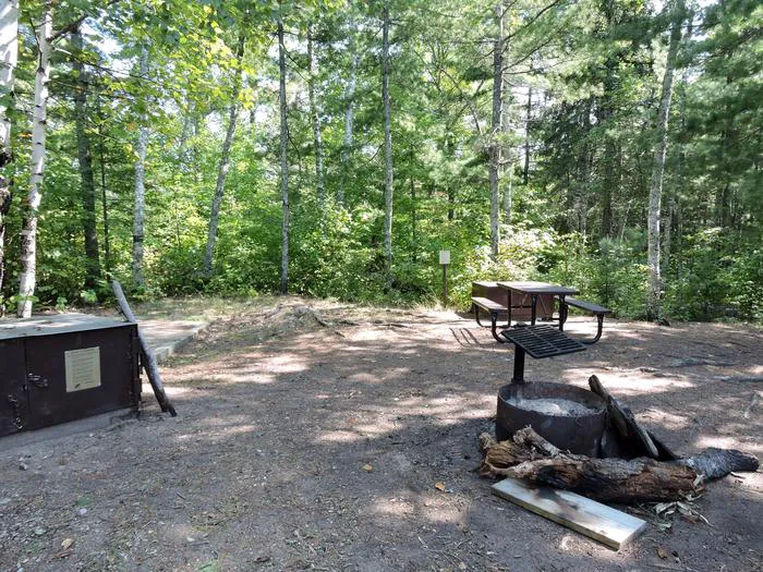 Wolf Pack West N46 Campsite Picture 6
