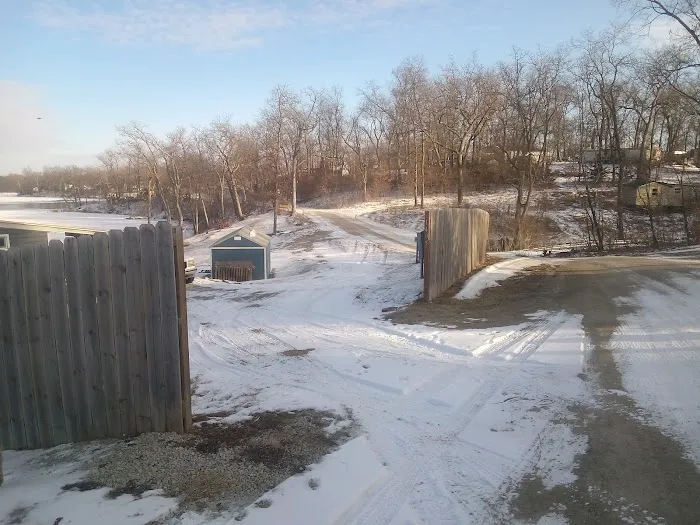 Hideaway Lake Picture 5