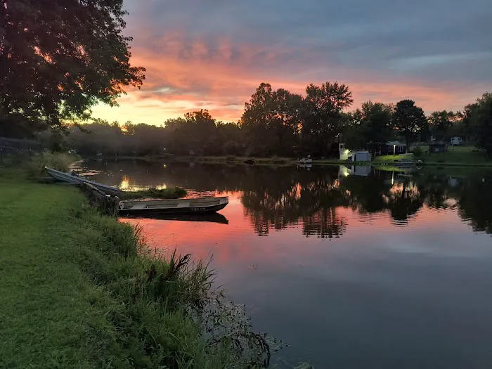 Hideaway Lake Picture 8