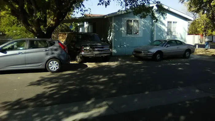 Almondwood Mobile Home Park Picture 1