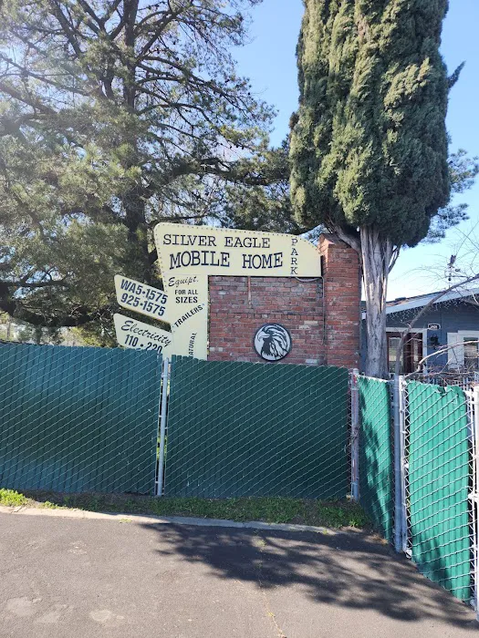 Silver Eagle Mobile Home Park Picture 4