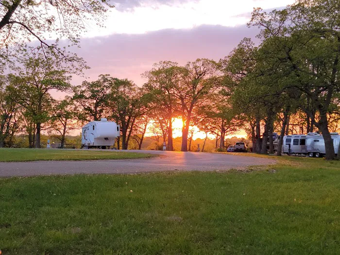 Lake Shawnee Campground Picture 3