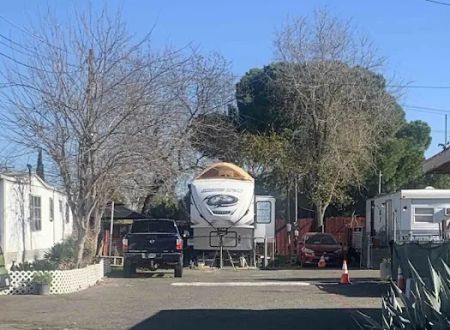 Sacramento Village RV & Mobile Home Park