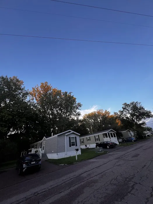 Lake Forest Mobile Home Community, LLC. Picture 8