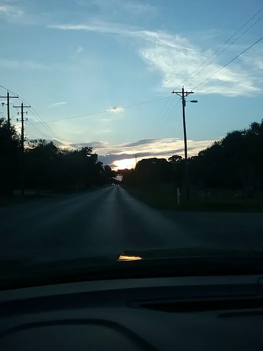 Oak Bluff Village Picture 1