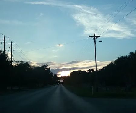 Oak Bluff Village