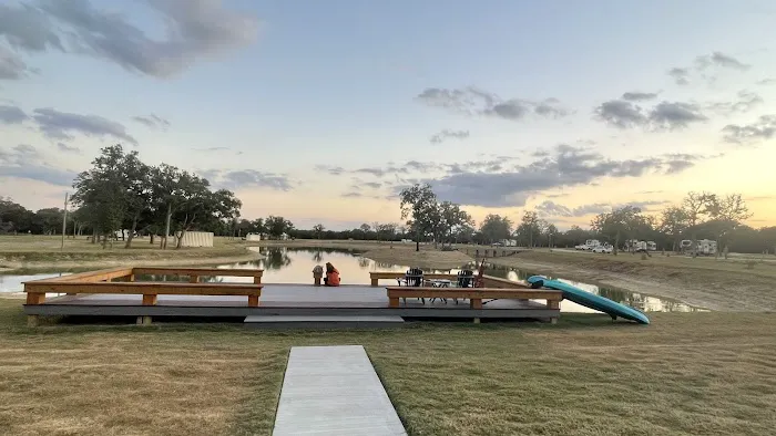 Bluebonnet Meadow RV Park Picture 6