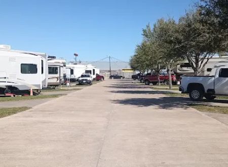 Pincher's RV Park