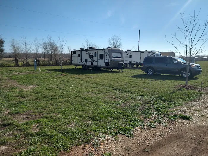 DSol RV Park and Ranch Picture 2