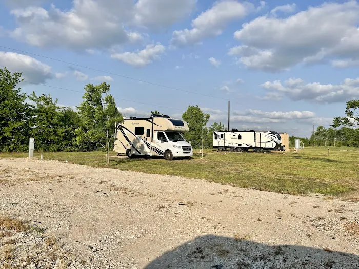 DSol RV Park and Ranch Picture 4
