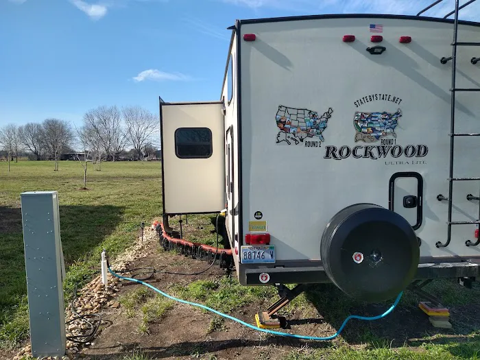 DSol RV Park and Ranch Picture 9