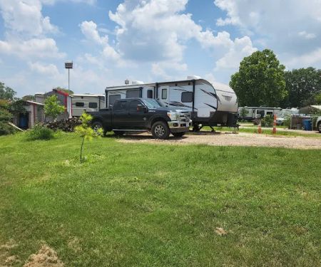 Creekside RV Ranch