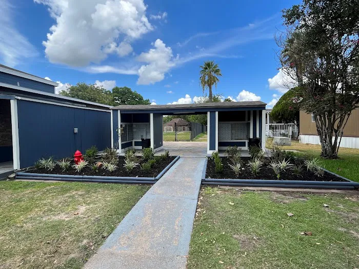 Willow Green Mobile Home Community Picture 3
