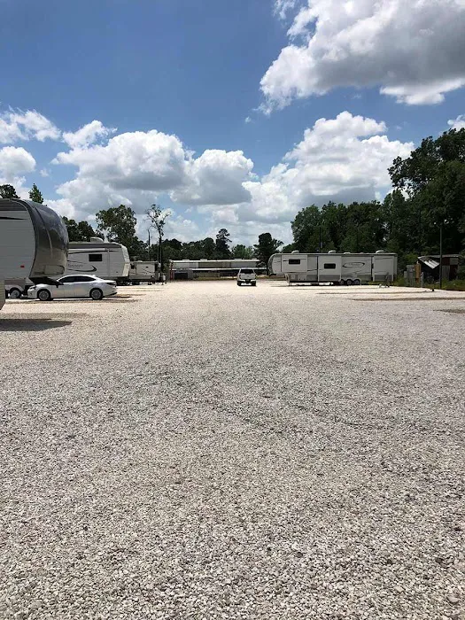 Smith Village RV Park Picture 4