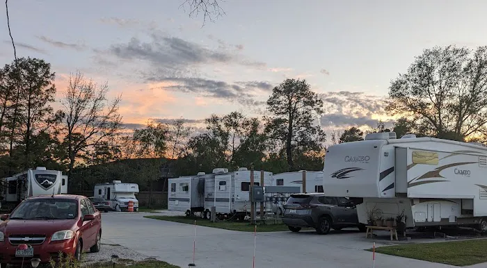 East Martin RV Park Picture 1