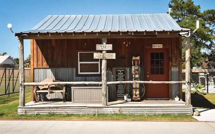 Dunn Right RV Park Picture 9