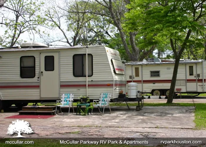 McCullar Parkway RV Park Picture 2