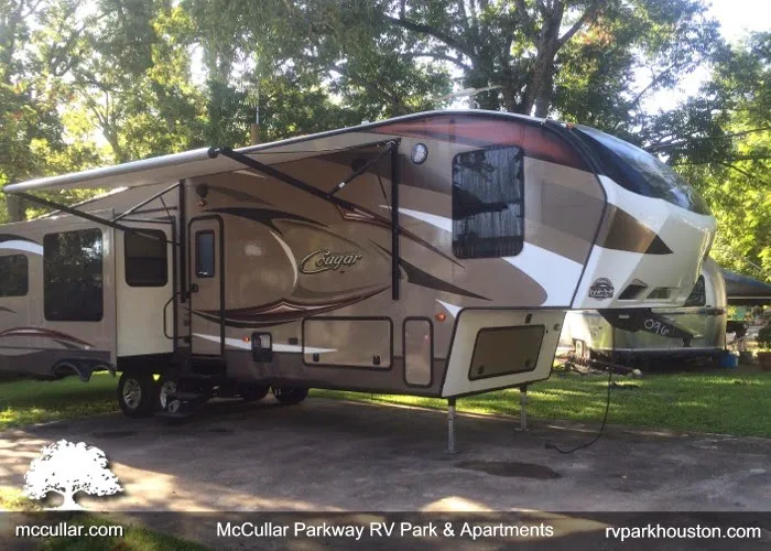 McCullar Parkway RV Park Picture 5