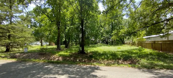Pecanwood Mobile Home Park Picture 6