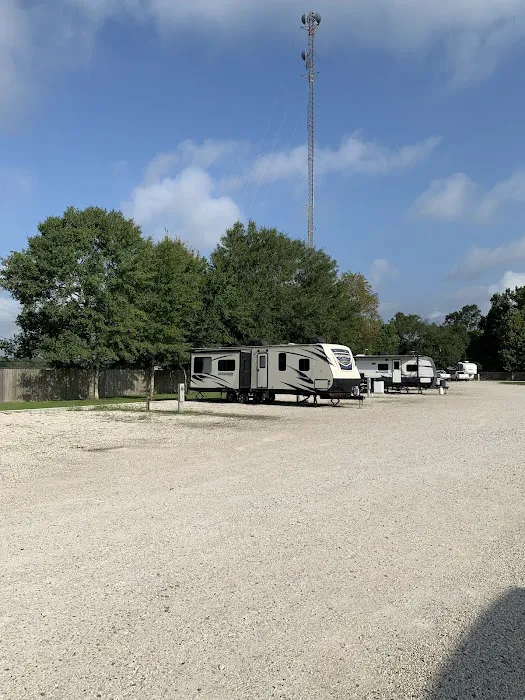 Goose Creek RV Park Picture 5