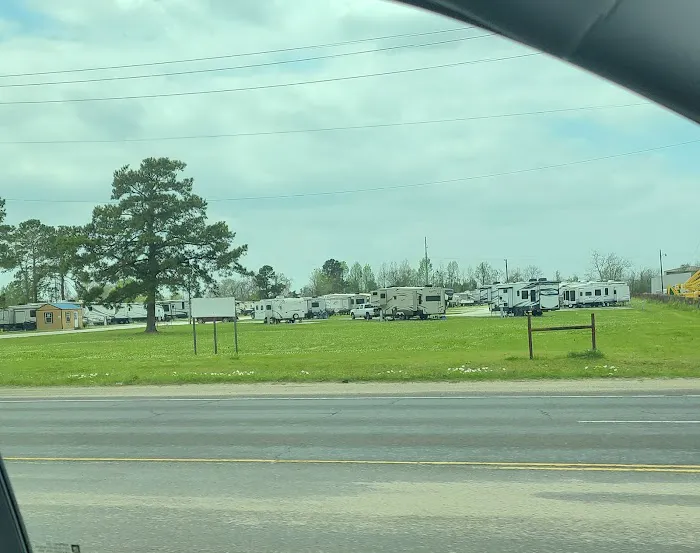 Dayton Pines RV Park Picture 6
